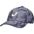 La gorra ASICS Graphic Cap Purple Gray combina un estilo moderno con funcionalidad deportiva