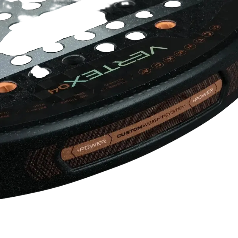 Bullpadel Juan Tello Vertex 04 2026 es una pala de pádel profesional diseñada para jugadores avanzados